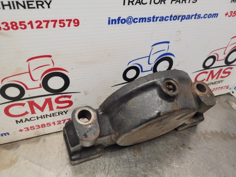Valtra 6400, 6100, 6200, 6300 Front Axle Support Bracket Front V31791800, 102003 - Подвеска: фото 4 Valtra 6400, 6100, 6200, 6300 Front Axle Support Bracket Front V31791800, 102003 - Подвеска: фото 4