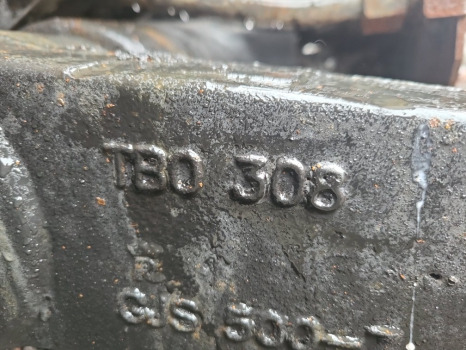 Valtra S230, S240, S260, S280 Crossshaft Arm Lhs Tbo 308, V34003700 - Подвеска: фото 3 Valtra S230, S240, S260, S280 Crossshaft Arm Lhs Tbo 308, V34003700 - Подвеска: фото 3