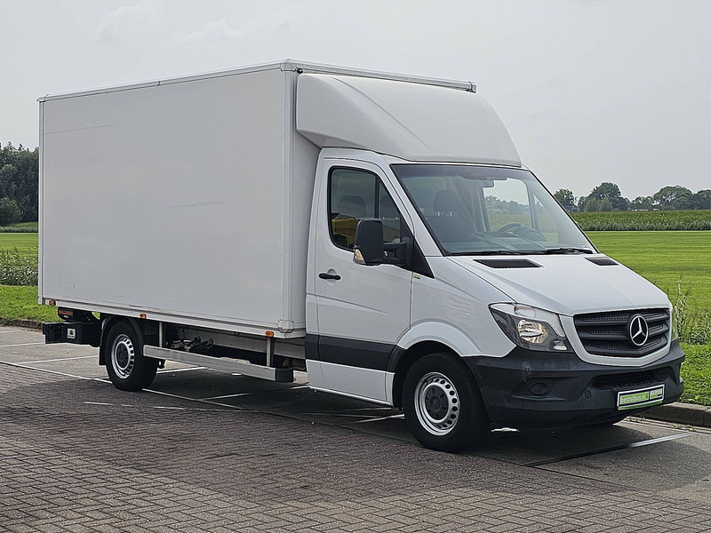 Mercedes-Benz Sprinter 316 ac EURO6 - Фургон с закрытым кузовом: фото 4 Mercedes-Benz Sprinter 316 ac EURO6 - Фургон с закрытым кузовом: фото 4