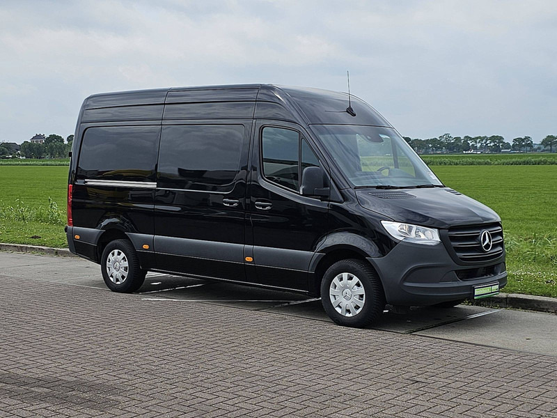 Mercedes-Benz Sprinter 317 L2H2 3.5t-Trekhaak - Цельнометаллический фургон: фото 4 Mercedes-Benz Sprinter 317 L2H2 3.5t-Trekhaak - Цельнометаллический фургон: фото 4