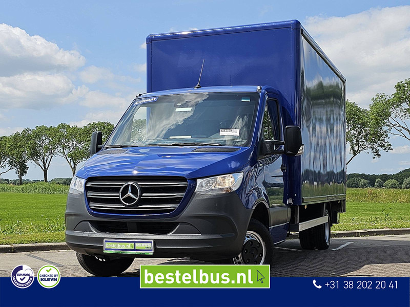 Mercedes-Benz Sprinter 516 Bakwagen Laadklep! - Фургон с закрытым кузовом: фото 1 Mercedes-Benz Sprinter 516 Bakwagen Laadklep! - Фургон с закрытым кузовом: фото 1