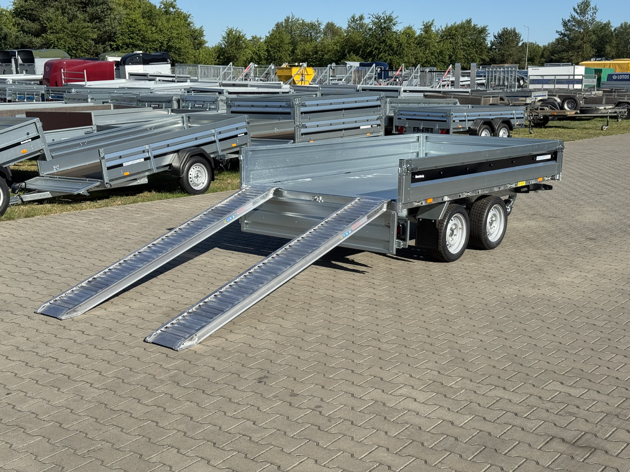 BRENDERUP BT4310STB2700 + najazdy ALU | 308 x 168 cm | 2700kg - Самосвальный прицеп: фото 2 BRENDERUP BT4310STB2700 + najazdy ALU | 308 x 168 cm | 2700kg - Самосвальный прицеп: фото 2