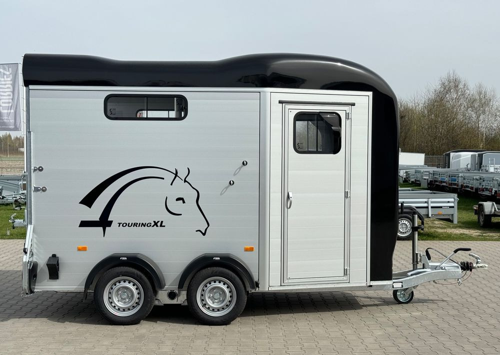 CHEVAL LIBERTÉ Touring Country XL przyczepa na dwa konie | duża siodlarnia | drzwi boczne | rampa przednia | 387×179 cm | ALUMINIOWA | Debon | dostawa | mocna i solidna | - Прицеп-коневоз: фото 2 CHEVAL LIBERTÉ Touring Country XL przyczepa na dwa konie | duża siodlarnia | drzwi boczne | rampa przednia | 387×179 cm | ALUMINIOWA | Debon | dostawa | mocna i solidna | - Прицеп-коневоз: фото 2