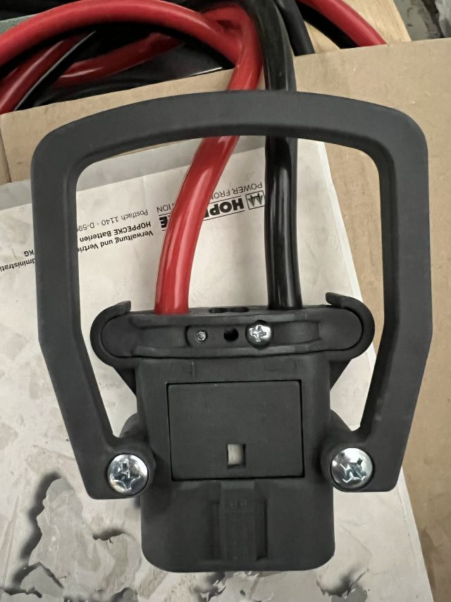 Hoppecke 8488827 | Trak Basic 24V25A sn. 53225727 Year 2011 80A Rema battery con Trak Basic 24V25A sn. 53225727 Year 2011 80A Rema battery connector - Аккумулятор для Погрузочно-разгрузочной техники: фото 3 Hoppecke 8488827 | Trak Basic 24V25A sn. 53225727 Year 2011 80A Rema battery con Trak Basic 24V25A sn. 53225727 Year 2011 80A Rema battery connector - Аккумулятор для Погрузочно-разгрузочной техники: фото 3