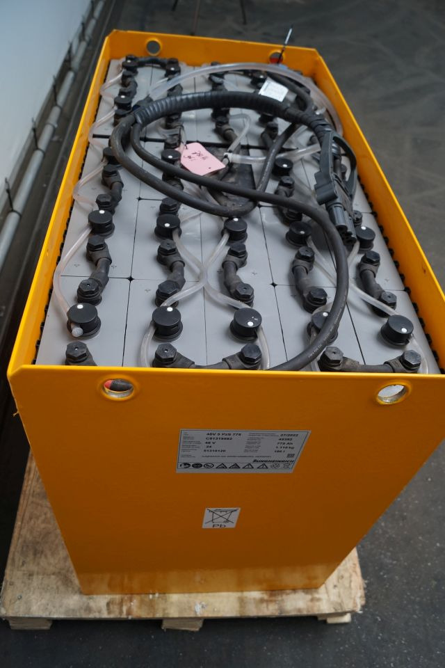 Jungheinrich unknown | Battery 48V775Ah 48 5PZS775 Year 2022 weight 1119 kg sn. - Аккумулятор для Погрузочно-разгрузочной техники: фото 2 Jungheinrich unknown | Battery 48V775Ah 48 5PZS775 Year 2022 weight 1119 kg sn. - Аккумулятор для Погрузочно-разгрузочной техники: фото 2