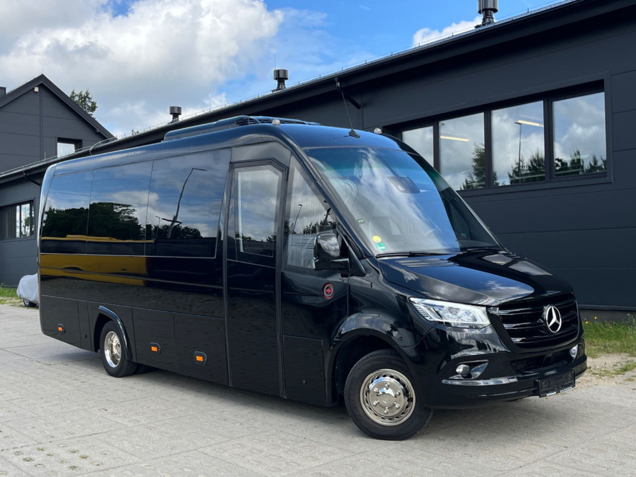 Mercedes-Benz Sprinter 519 HIGH DECK/ 3.0 V6 / LUXURY Bus - Туристический автобус: фото 2 Mercedes-Benz Sprinter 519 HIGH DECK/ 3.0 V6 / LUXURY Bus - Туристический автобус: фото 2