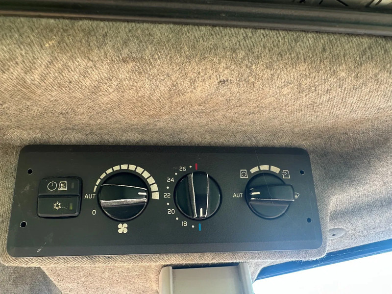 Колёсный погрузчик Volvo L120 F: фото 20 Колёсный погрузчик Volvo L120 F: фото 20