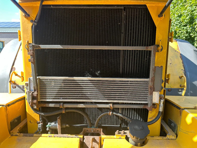 Колёсный погрузчик Volvo L120 F: фото 13 Колёсный погрузчик Volvo L120 F: фото 13