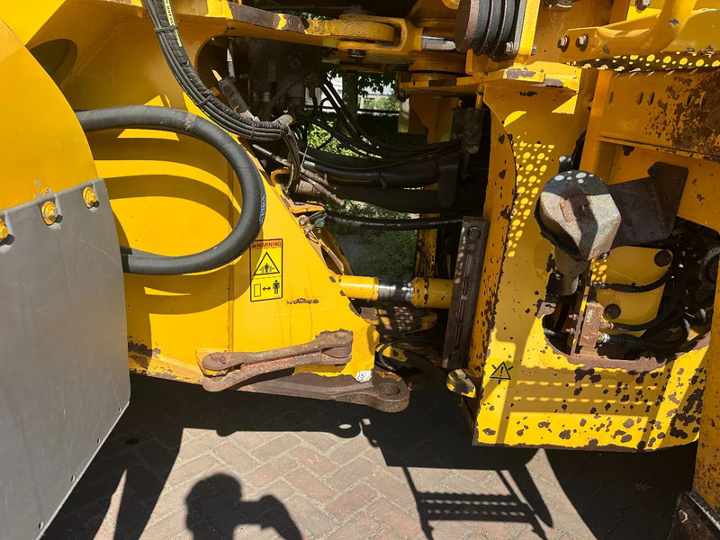 Колёсный погрузчик Volvo L120 F: фото 9 Колёсный погрузчик Volvo L120 F: фото 9