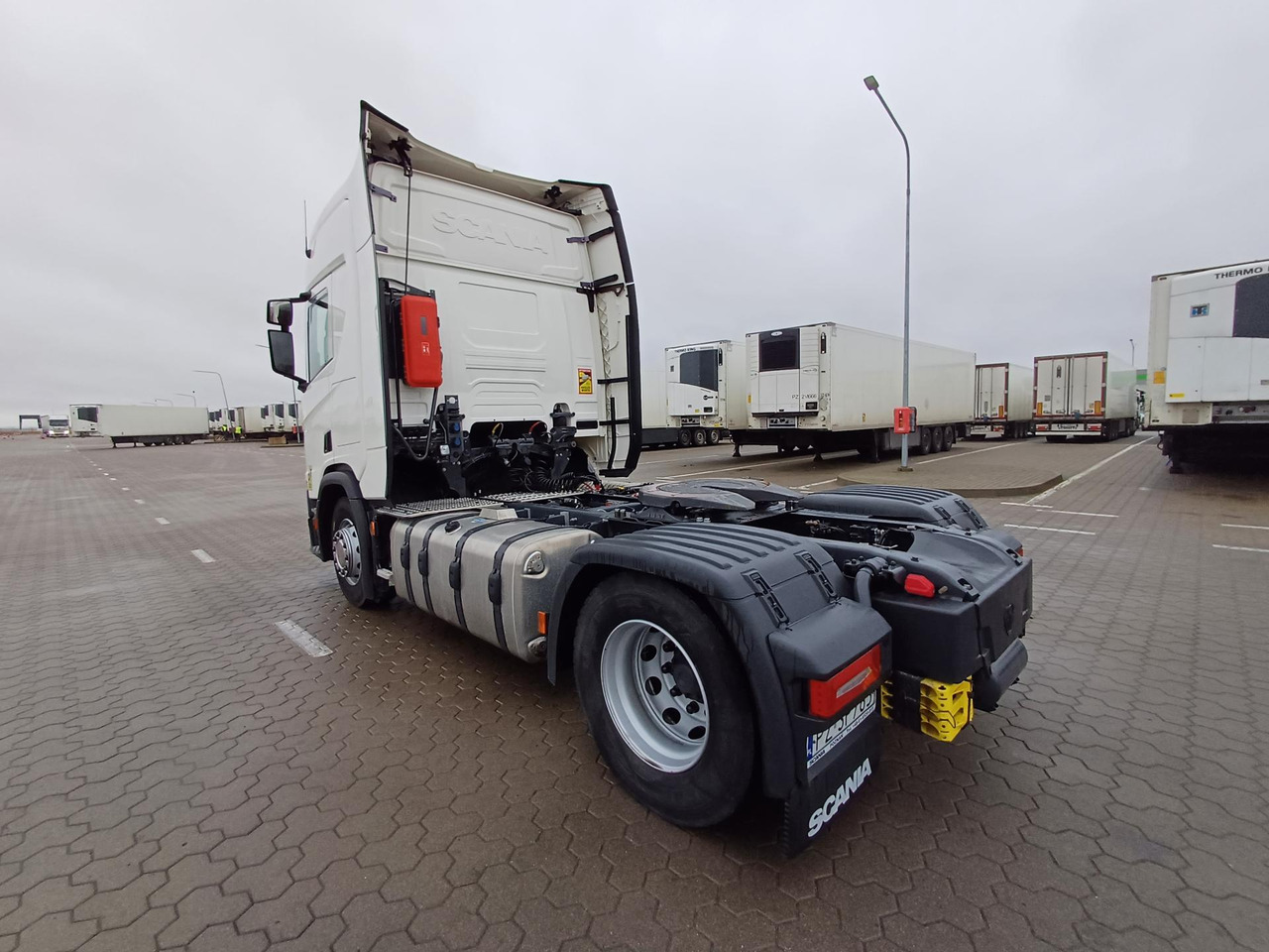 Scania R450 CR20H Retarder ACC - Тягач: фото 4 Scania R450 CR20H Retarder ACC - Тягач: фото 4