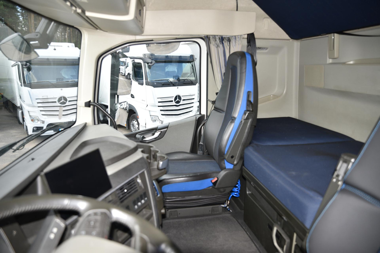 Тягач Volvo FH 460 Globetrotter XL i-Save: фото 10