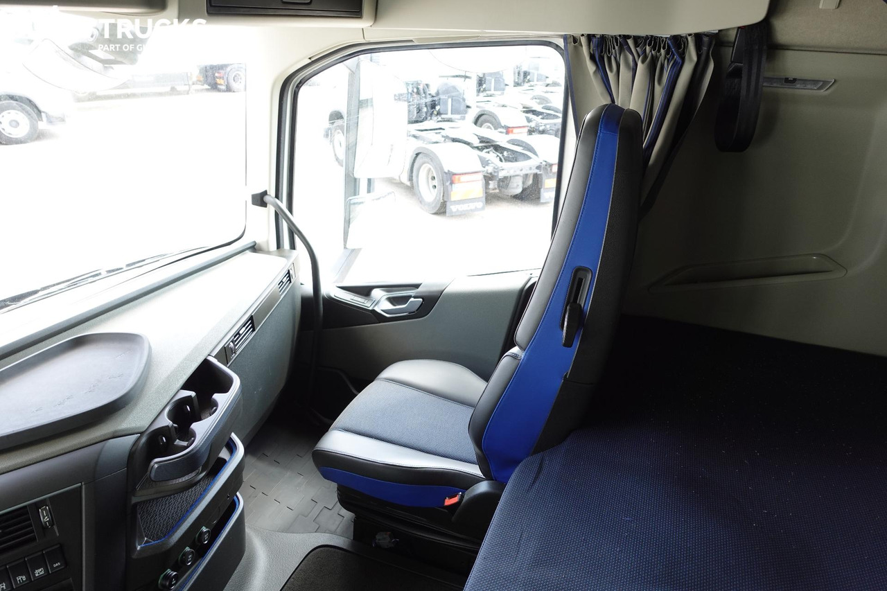 Тягач Volvo FH 460 Globetrotter XL i-Save: фото 15