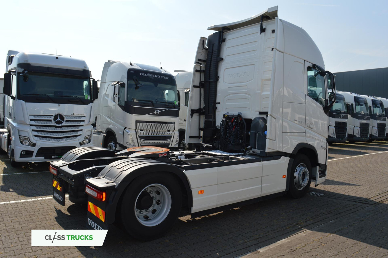 Volvo FH 460 Globetrotter XL i-Save Side Skirts - Тягач: фото 4 Volvo FH 460 Globetrotter XL i-Save Side Skirts - Тягач: фото 4