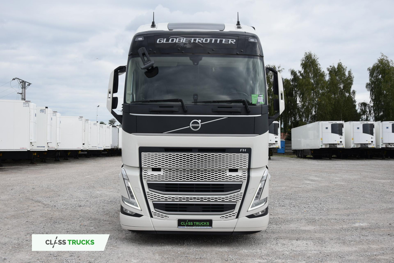 Volvo FH 460 Globetrotter XL i-Save Side Skirts - Тягач: фото 2 Volvo FH 460 Globetrotter XL i-Save Side Skirts - Тягач: фото 2