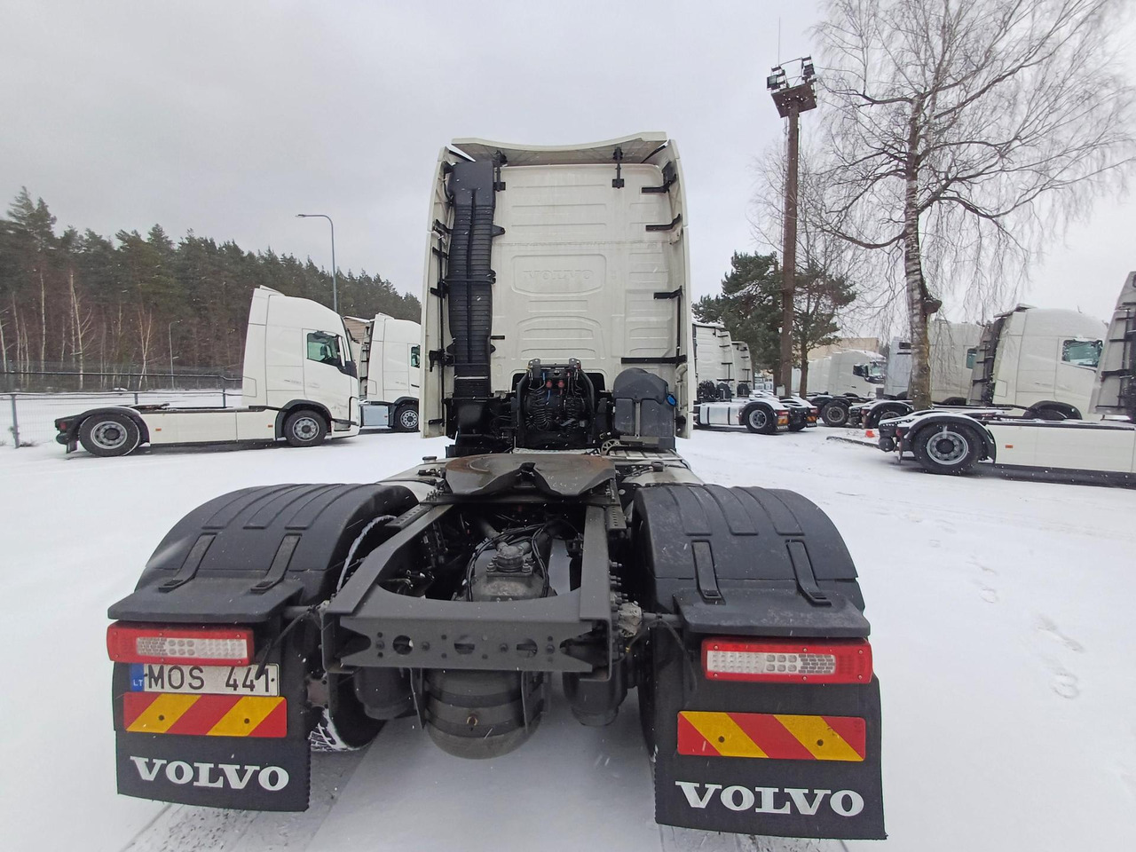 Volvo FH 500 Globetrotter XL - Тягач: фото 3 Volvo FH 500 Globetrotter XL - Тягач: фото 3