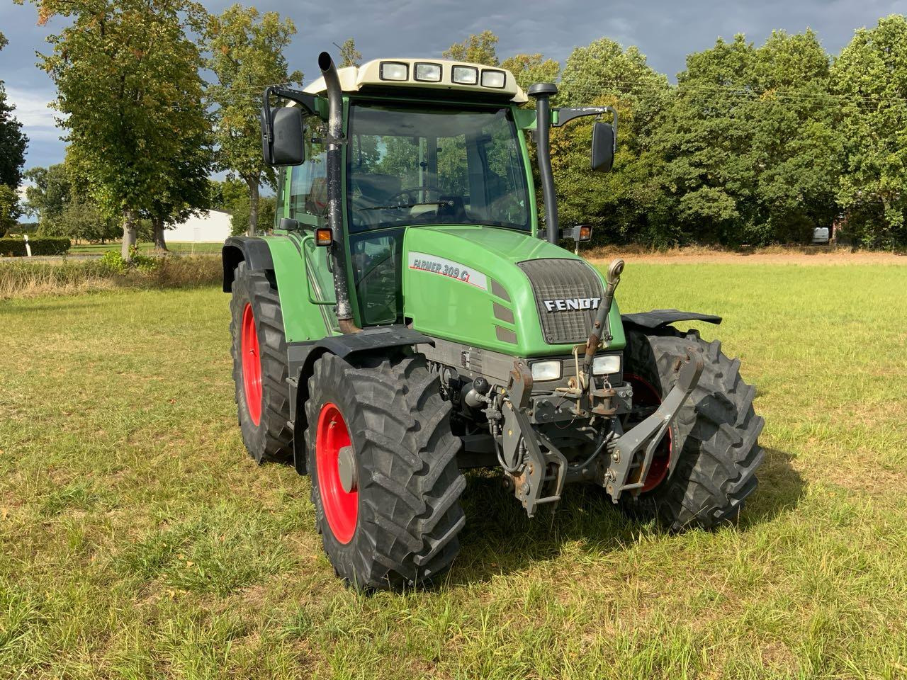 Fendt FARMER 309 CI - Трактор: фото 1 Fendt FARMER 309 CI - Трактор: фото 1