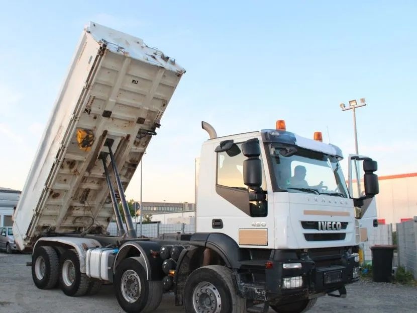 Самосвал Iveco Trakker 450 |8x4  | Wywrotka trójstronna Meiller Bordmatik | Euro 5 |: фото 8