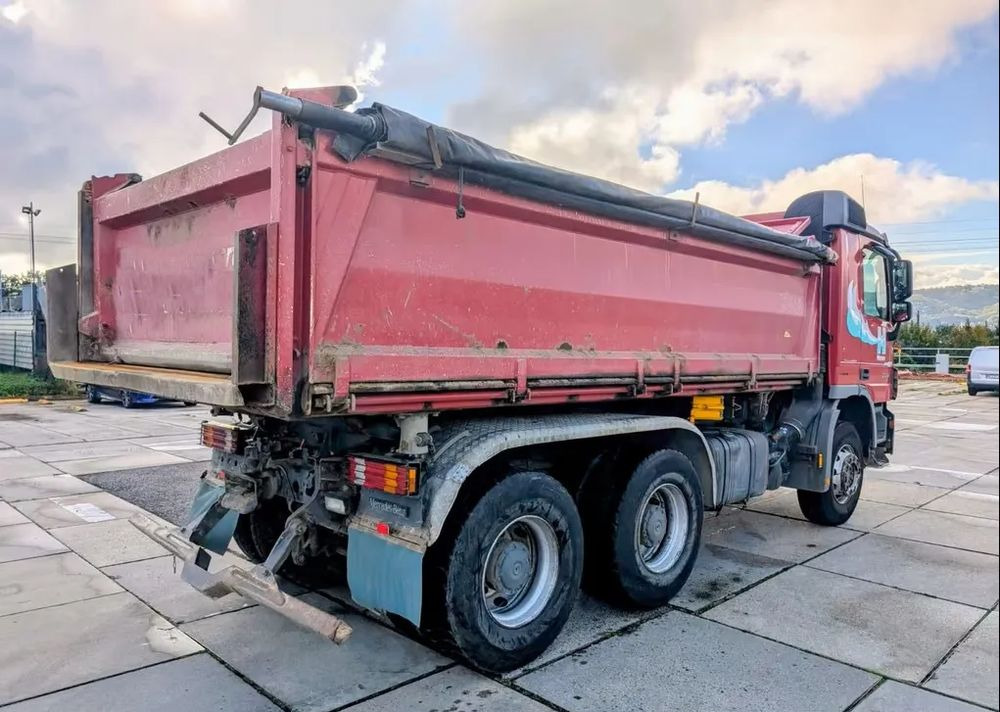 Mercedes-Benz Actros 2644 EPS |Wywrotka 3-stronna Meiller Bordmatik | 6x4 | Euro 5 | Plandeka rolowana - Самосвал: фото 4 Mercedes-Benz Actros 2644 EPS |Wywrotka 3-stronna Meiller Bordmatik | 6x4 | Euro 5 | Plandeka rolowana - Самосвал: фото 4