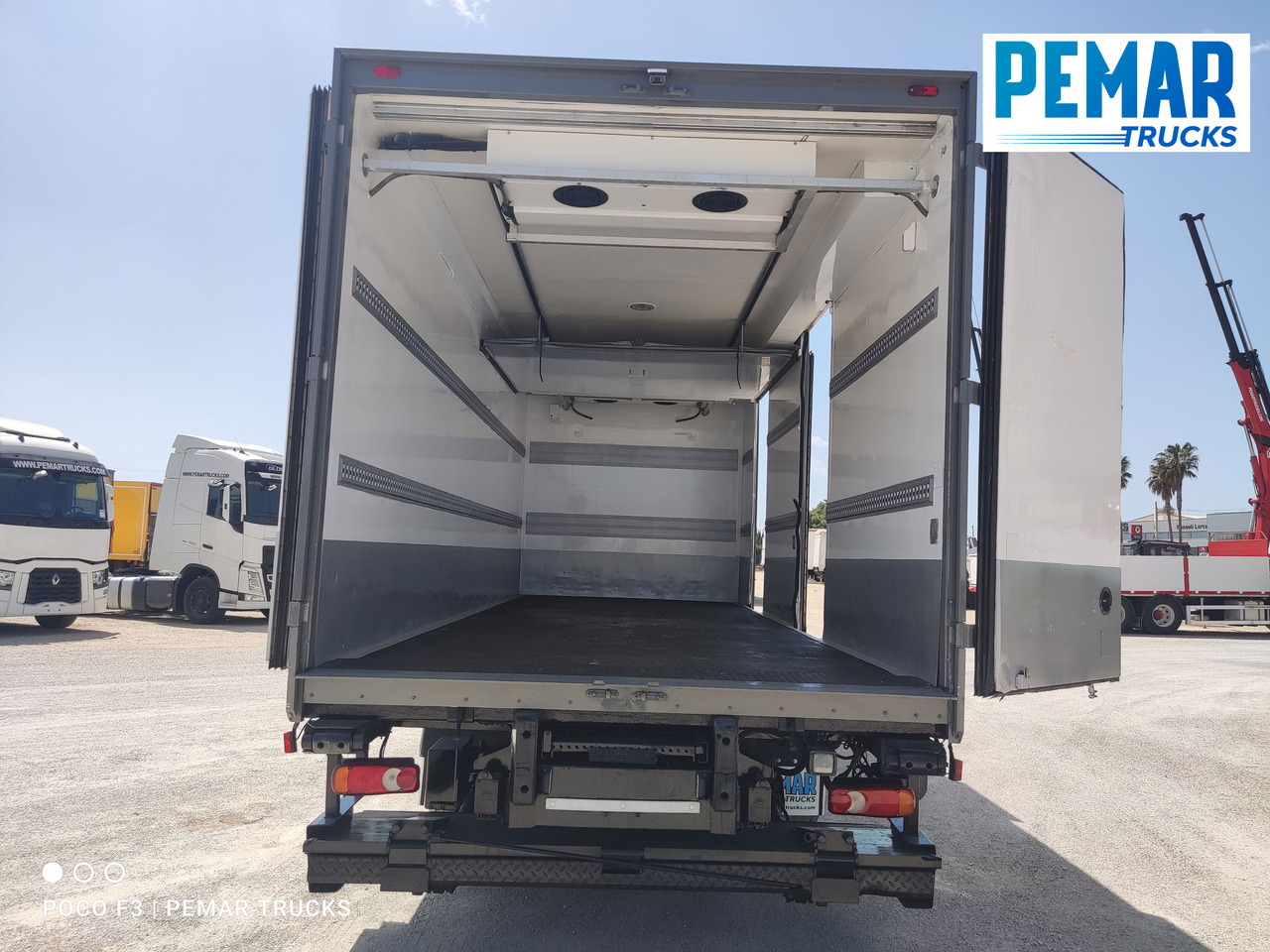 Рефрижератор RENAULT MIDLUM 270 FRIGORIFICO 16T EURO 5: фото 14