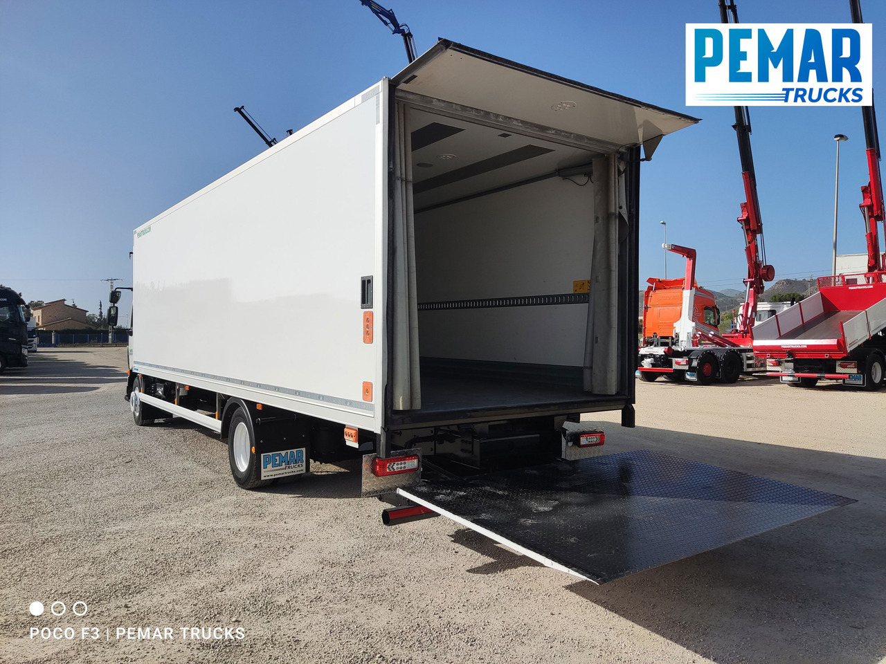 Грузовик с закрытым кузовом VOLVO FL 210 CAJA CERRADA 12T EURO 6: фото 9