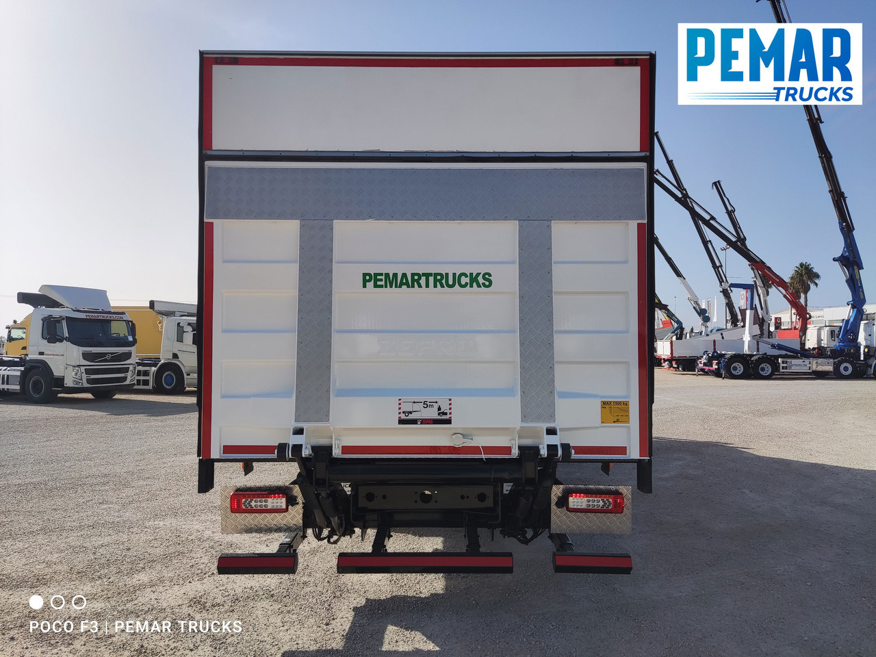 Грузовик с закрытым кузовом VOLVO FL 210 CAJA CERRADA 12T EURO 6: фото 6