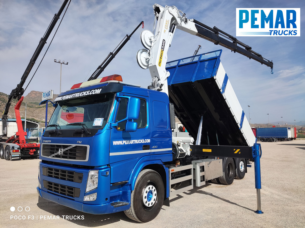 VOLVO FM 400 6X2 GRUA PALFINGER PK 23002 BASCULANTE - Самосвал, Автоманипулятор: фото 1 VOLVO FM 400 6X2 GRUA PALFINGER PK 23002 BASCULANTE - Самосвал, Автоманипулятор: фото 1