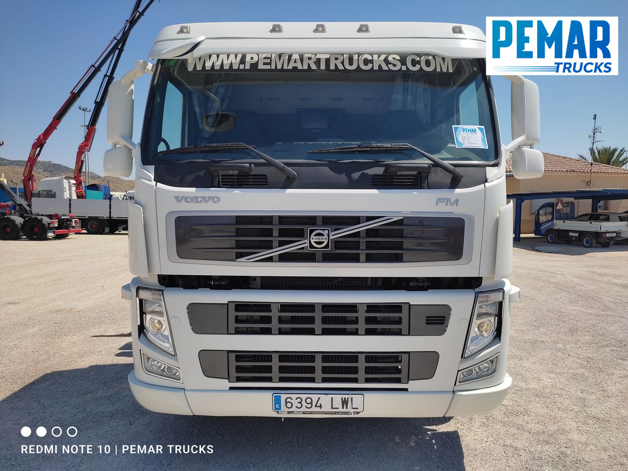 VOLVO FM 440 6X4 GRUA BASCULANTE - Самосвал, Автоманипулятор: фото 3 VOLVO FM 440 6X4 GRUA BASCULANTE - Самосвал, Автоманипулятор: фото 3