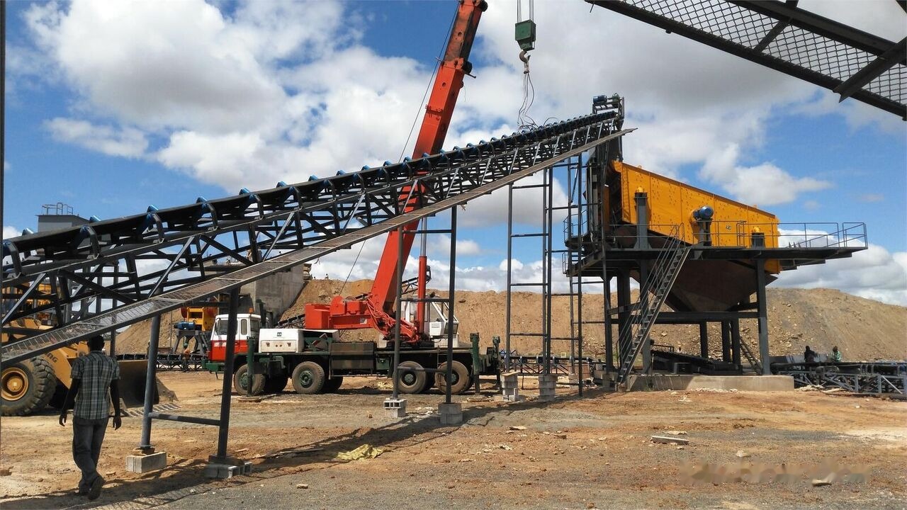 Kinglink 250-300 TPH Stationary Basalt Stone Crushing Plant - Дробилка: фото 5 Kinglink 250-300 TPH Stationary Basalt Stone Crushing Plant - Дробилка: фото 5