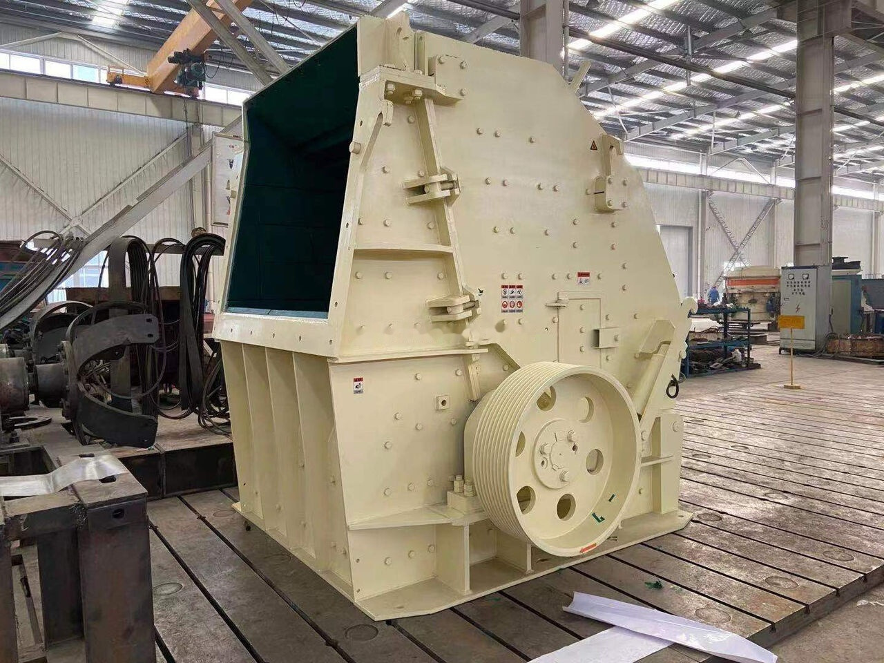 Kinglink NP1415 Impact Crusher - Ударная дробилка: фото 1 Kinglink NP1415 Impact Crusher - Ударная дробилка: фото 1