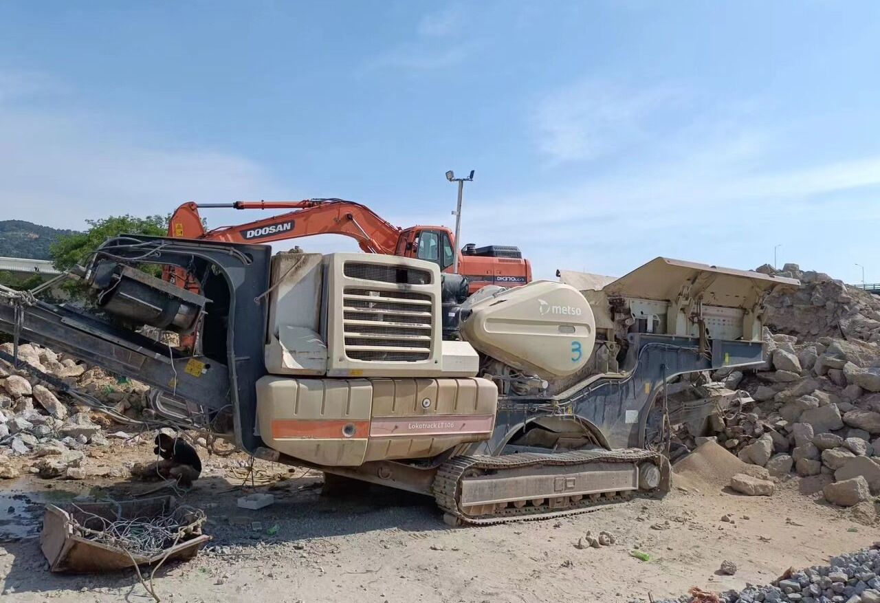 Metso Lokotrack LT106 Jaw Crusher - Мобильная дробилка: фото 4 Metso Lokotrack LT106 Jaw Crusher - Мобильная дробилка: фото 4