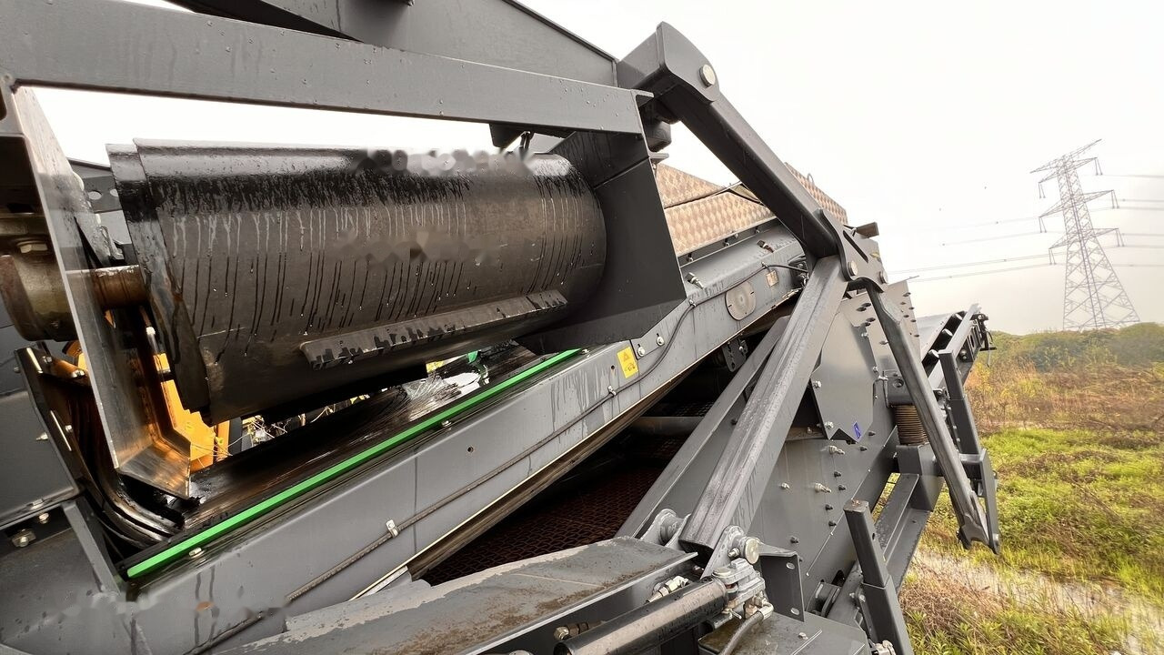 Metso NEW Lokotrack LT1213S mobile horizontal impact crusher - Мобильная дробилка: фото 2 Metso NEW Lokotrack LT1213S mobile horizontal impact crusher - Мобильная дробилка: фото 2
