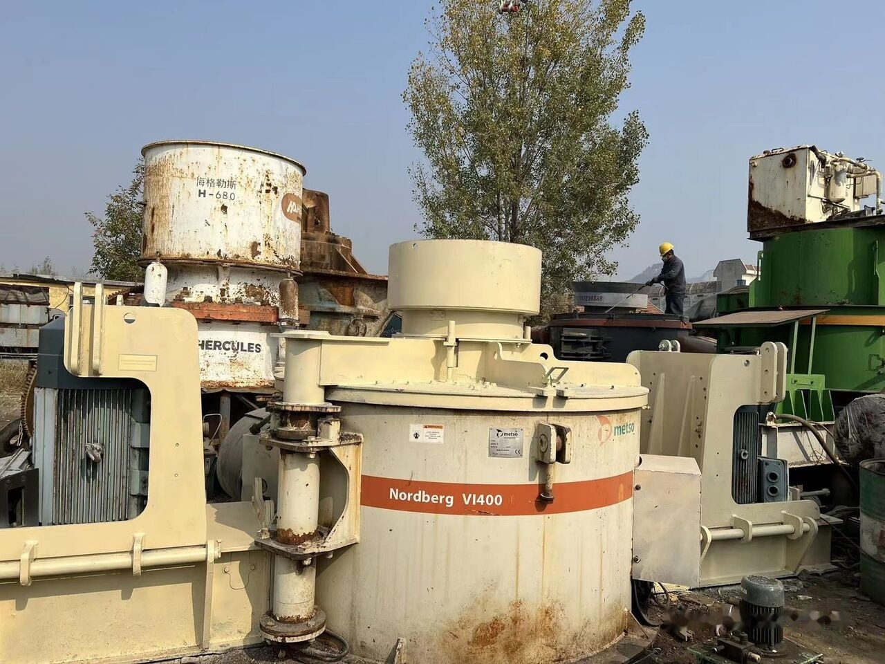 Metso NORDBERG VI400 VSI - Ударная дробилка: фото 1 Metso NORDBERG VI400 VSI - Ударная дробилка: фото 1