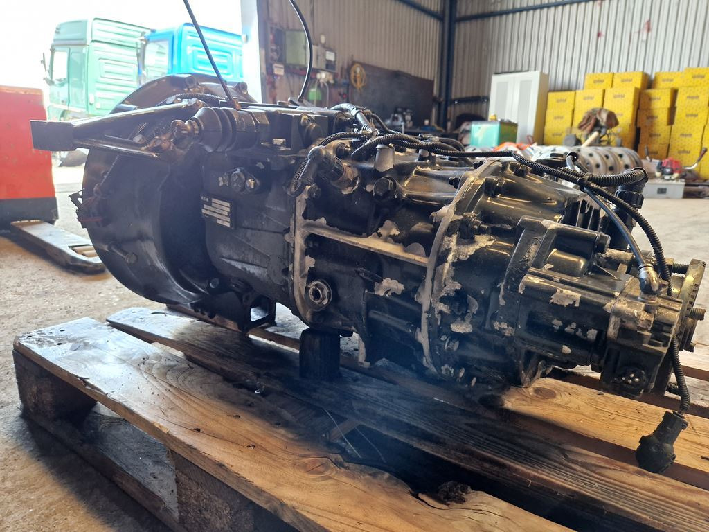 EATON / VICKERS Y 08389 - Коробка передач для Грузовиков: фото 2 EATON / VICKERS Y 08389 - Коробка передач для Грузовиков: фото 2