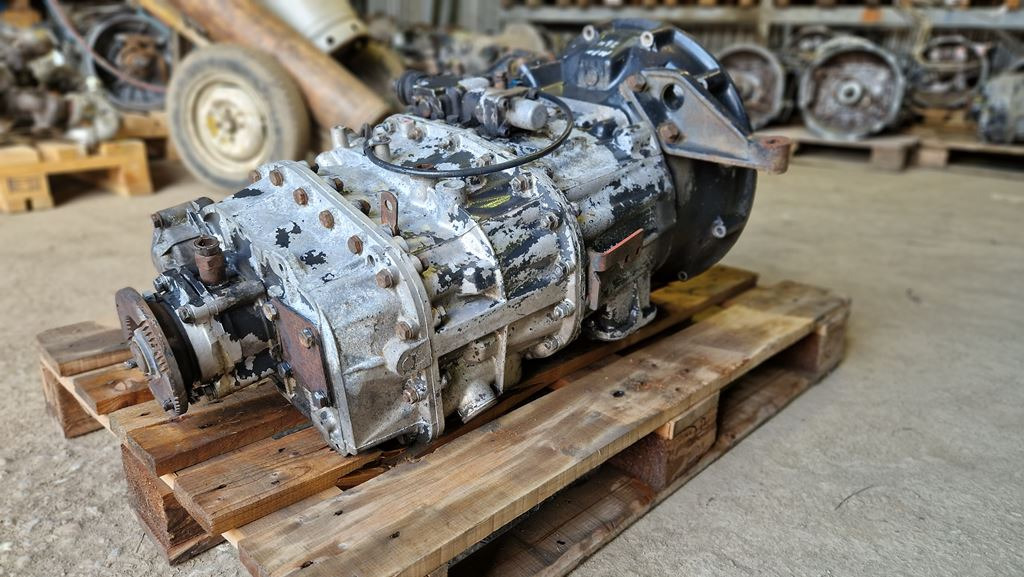 EATON / VICKERS Y08060 - Коробка передач для Грузовиков: фото 3 EATON / VICKERS Y08060 - Коробка передач для Грузовиков: фото 3