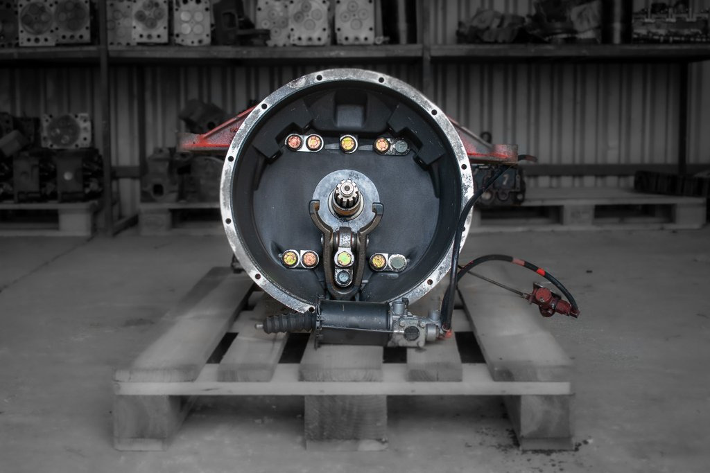 EATON / VICKERS Y08319 FOR MAN - MANUAL LEVER - Коробка передач для Грузовиков: фото 2 EATON / VICKERS Y08319 FOR MAN - MANUAL LEVER - Коробка передач для Грузовиков: фото 2