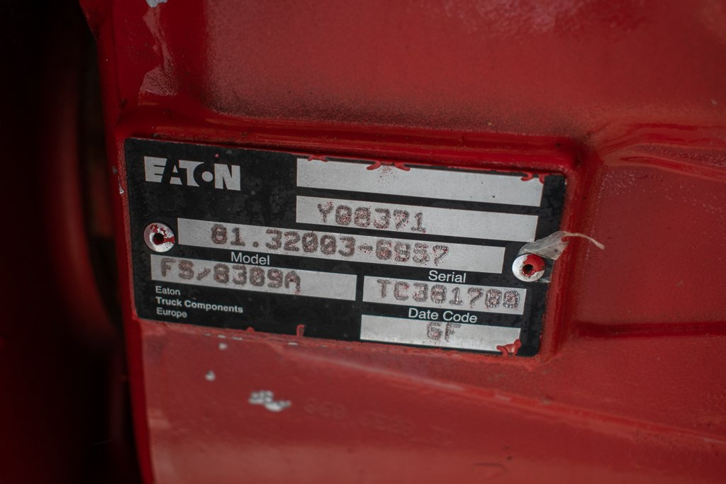 EATON / VICKERS Y08371 - WITH MECHANICAL LEVER WITHOUT INTARDER FOR MAN - Коробка передач для Грузовиков: фото 4 EATON / VICKERS Y08371 - WITH MECHANICAL LEVER WITHOUT INTARDER FOR MAN - Коробка передач для Грузовиков: фото 4