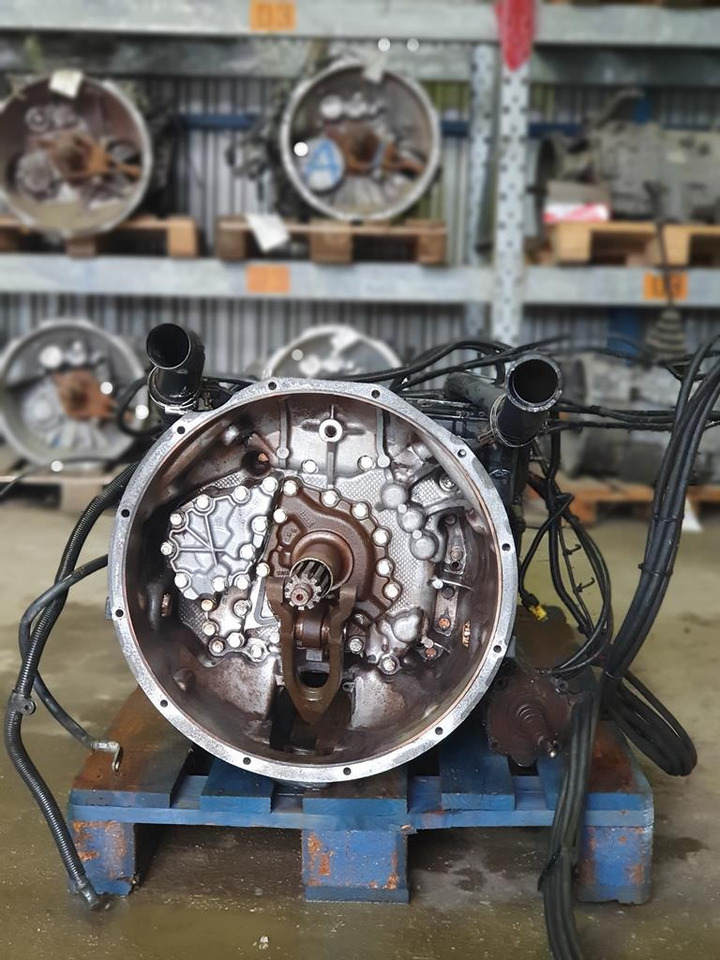 MAN TGA 16 S 2221 TD WITH INTARDER - Коробка передач для Грузовиков: фото 2 MAN TGA 16 S 2221 TD WITH INTARDER - Коробка передач для Грузовиков: фото 2