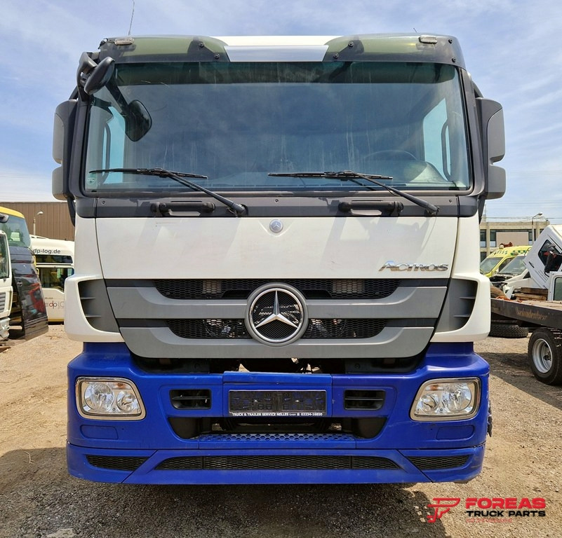 MERCEDES ACTROS MP3 SMALL WHITE - Кабина: фото 2 MERCEDES ACTROS MP3 SMALL WHITE - Кабина: фото 2