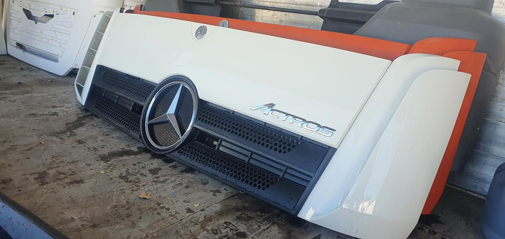 MERCEDES-BENZ ACTROS MP4 - Капот для Грузовиков: фото 2 MERCEDES-BENZ ACTROS MP4 - Капот для Грузовиков: фото 2