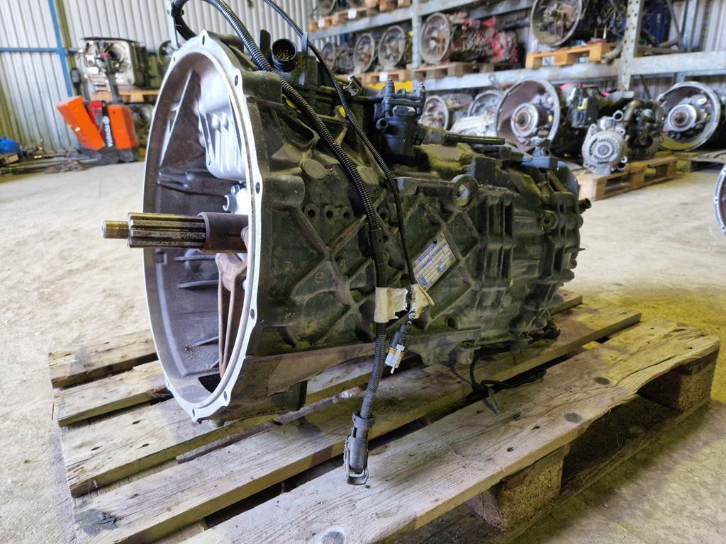 ZF ASTRONIC 12AS 2130 TD - Коробка передач для Грузовиков: фото 4 ZF ASTRONIC 12AS 2130 TD - Коробка передач для Грузовиков: фото 4
