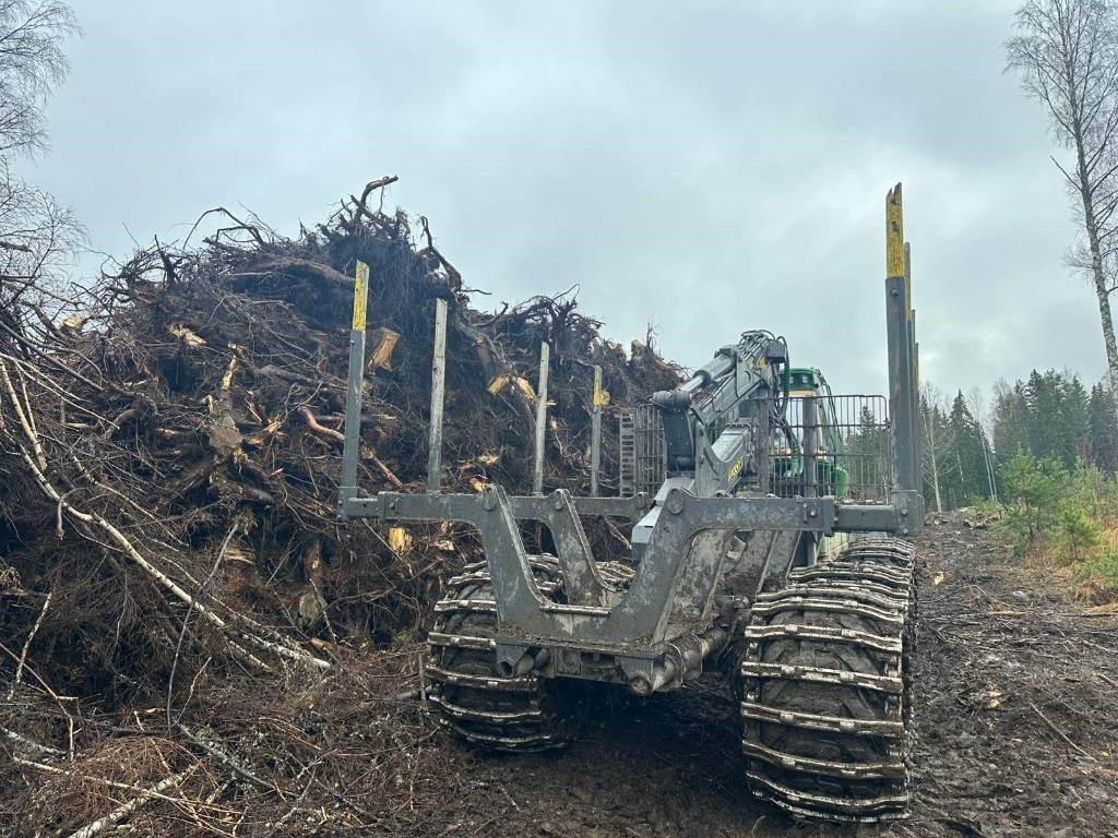 John Deere 1510 G - Форвардер: фото 4 John Deere 1510 G - Форвардер: фото 4