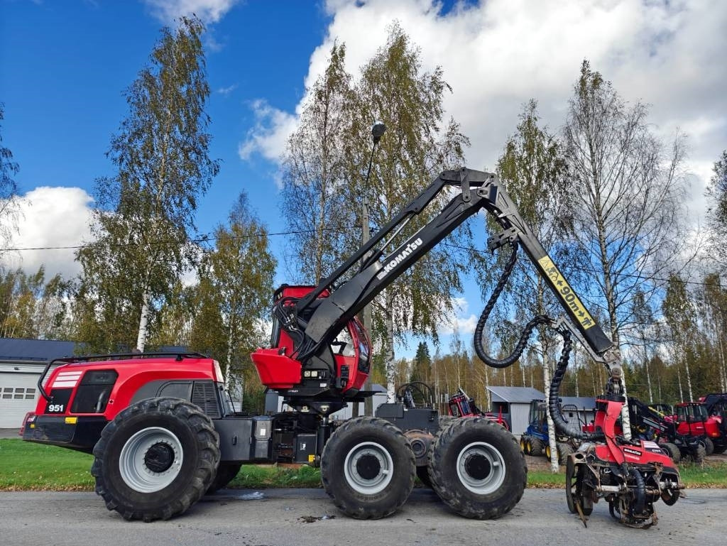 Komatsu 951 - Харвестер: фото 5 Komatsu 951 - Харвестер: фото 5