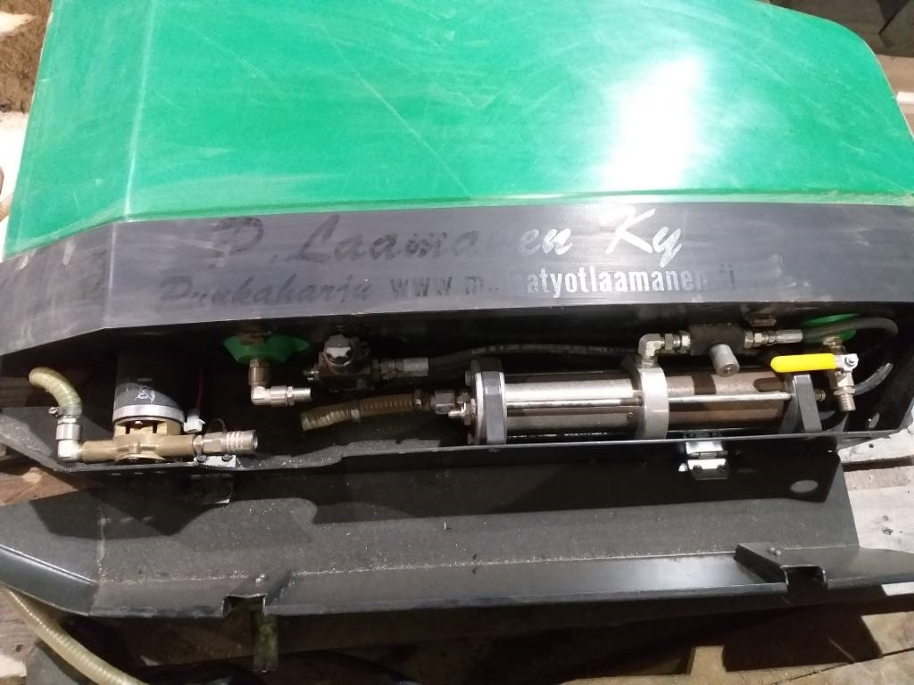 John Deere Stump threathment system - Запчасти для Лесозаготовительной техники: фото 4 John Deere Stump threathment system - Запчасти для Лесозаготовительной техники: фото 4