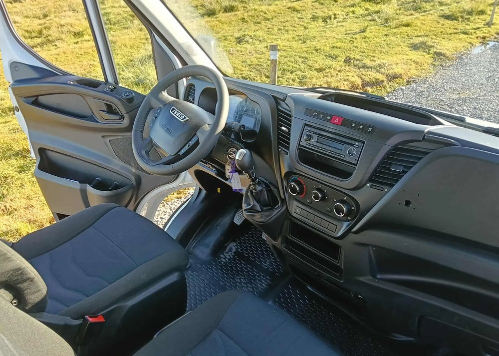 Iveco DAILY 35C13, 35C13, 35C15 - Малотоннажный самосвал: фото 3 Iveco DAILY 35C13, 35C13, 35C15 - Малотоннажный самосвал: фото 3