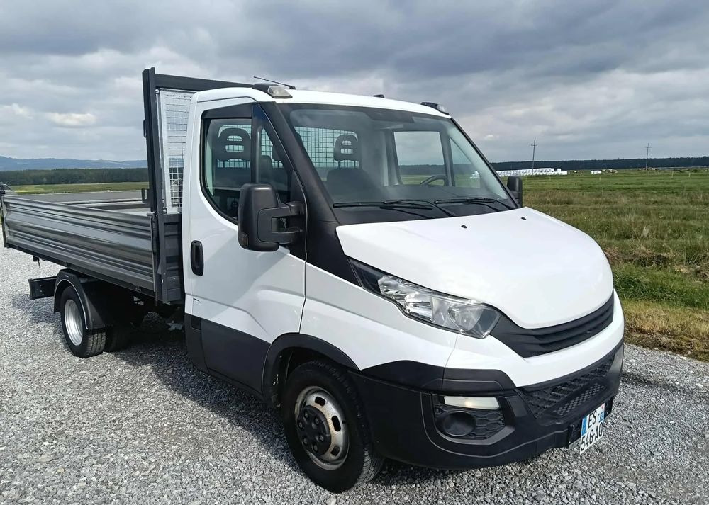 Iveco DAILY 35C14, 35C13, 35C12, 35C15 - Малотоннажный самосвал: фото 2 Iveco DAILY 35C14, 35C13, 35C12, 35C15 - Малотоннажный самосвал: фото 2