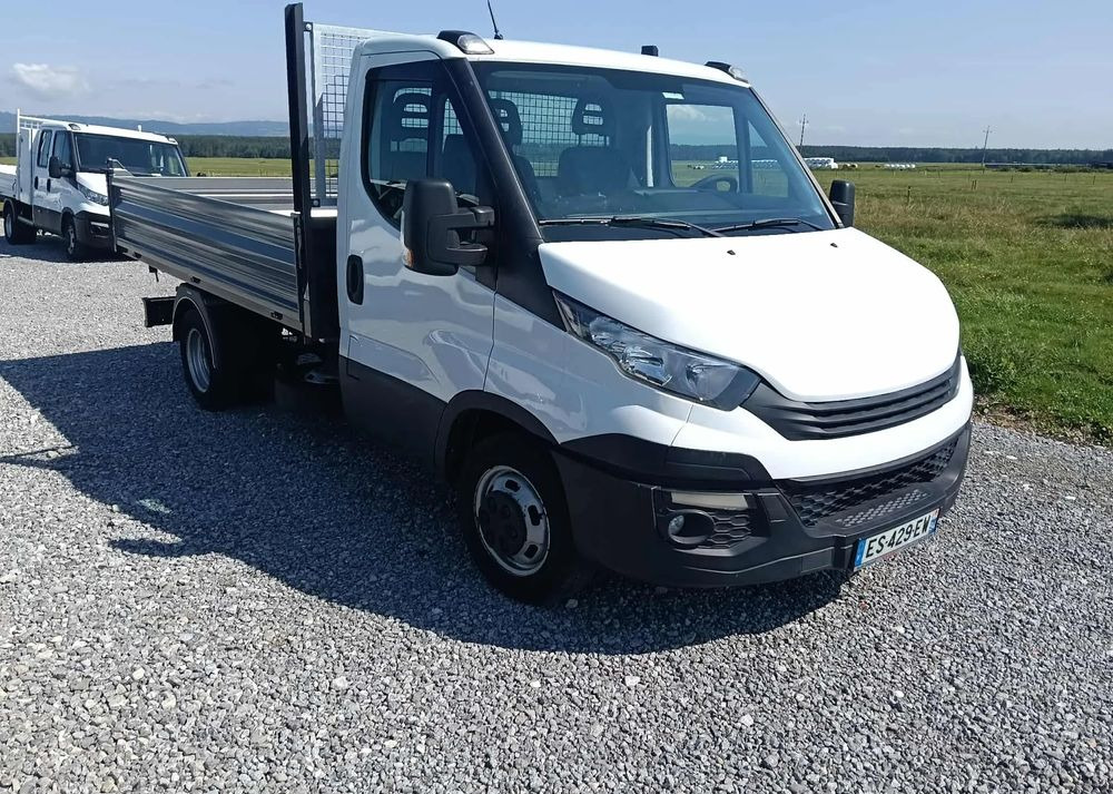 Iveco DAILY 35C14, 35C13, 35C12 - Малотоннажный самосвал: фото 2 Iveco DAILY 35C14, 35C13, 35C12 - Малотоннажный самосвал: фото 2