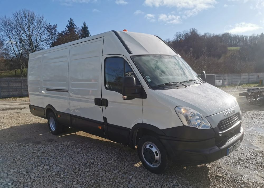 Iveco Daily 35C15 blaszak 3.0-150KM blizniak L3H3 długi Hak - Цельнометаллический фургон: фото 3 Iveco Daily 35C15 blaszak 3.0-150KM blizniak L3H3 długi Hak - Цельнометаллический фургон: фото 3