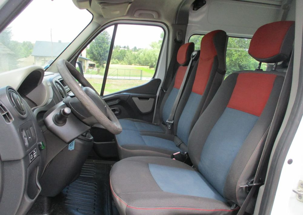 Цельнометаллический фургон Renault Master L3H2 doka 7-osobowy Dubel 125dCi Brygadówka: фото 9