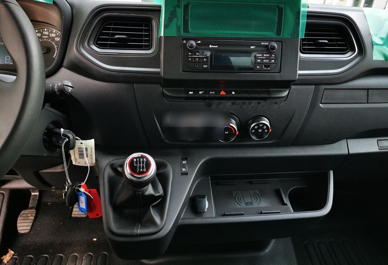 Renault Master L3 165KM - Малотоннажный бортовой грузовик: фото 5 Renault Master L3 165KM - Малотоннажный бортовой грузовик: фото 5