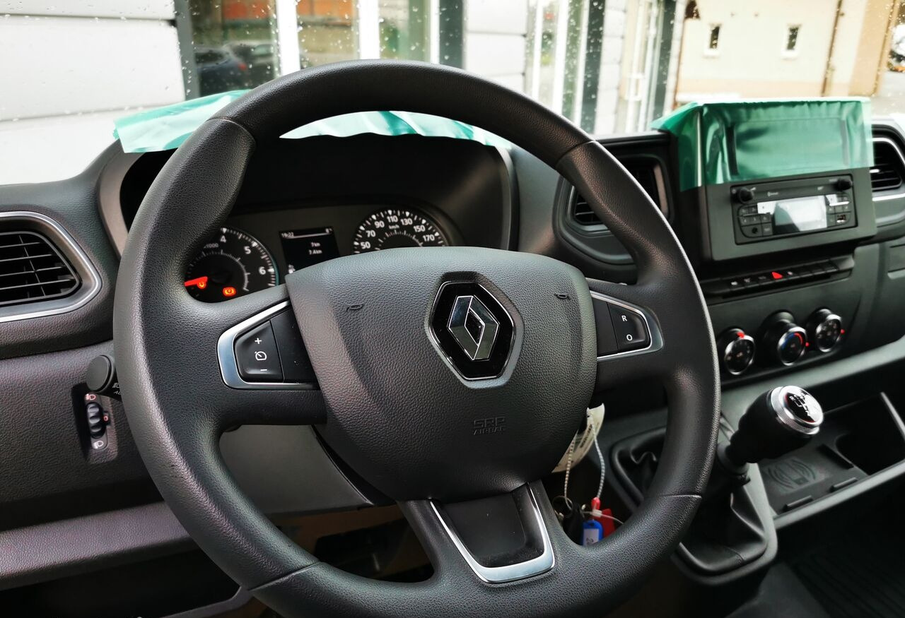 Renault Master L3 165KM - Малотоннажный бортовой грузовик: фото 4 Renault Master L3 165KM - Малотоннажный бортовой грузовик: фото 4